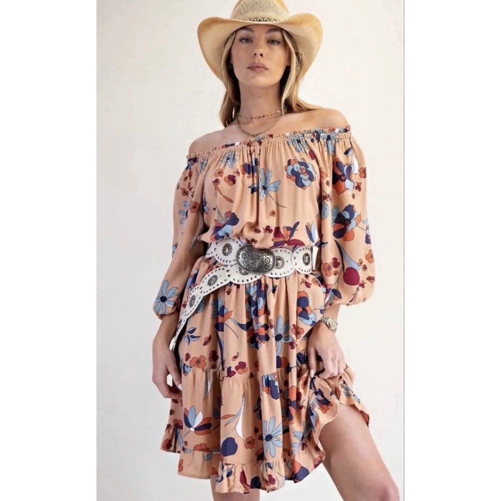 Easel Boho Floral Off Shoulder Dress Peach Western Smocked Flowy Size L NWT